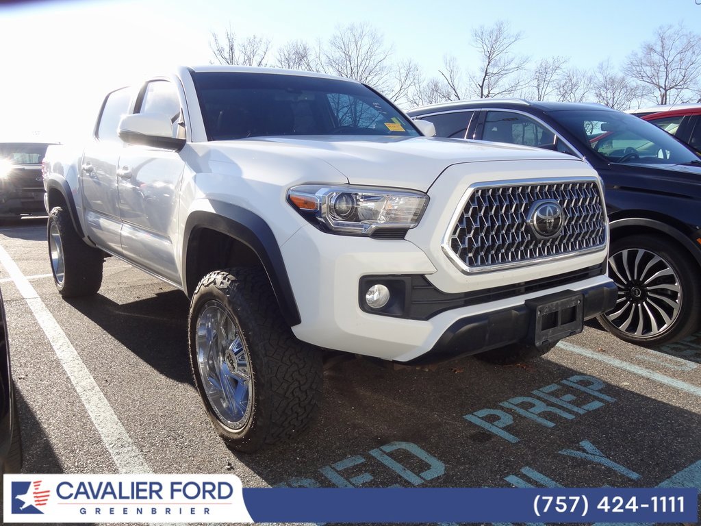 Used 2018 Toyota Tacoma TRD Off-Road image 1