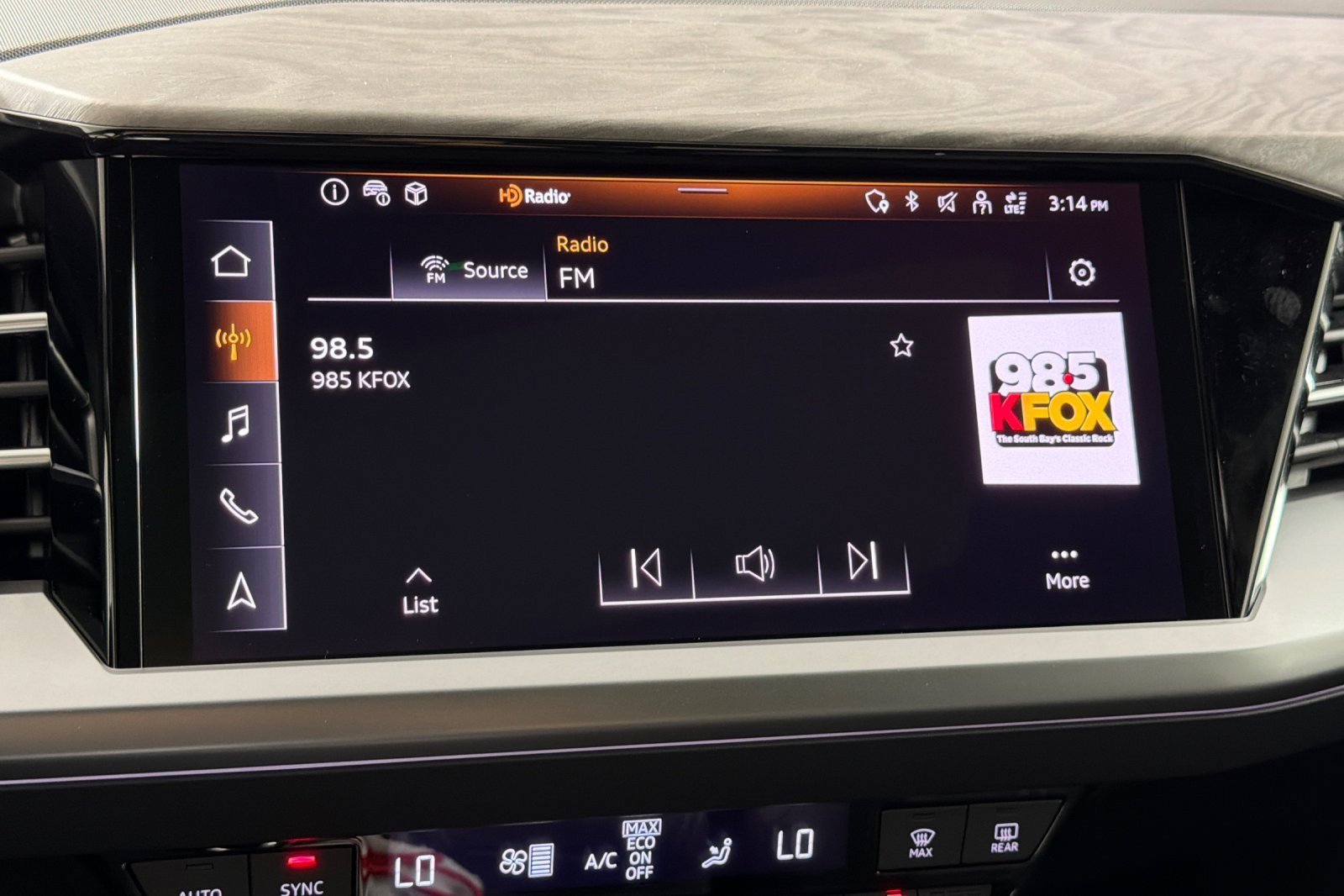 New 2026 Audi Q4 e-tron Premium AWD/4WD image 17