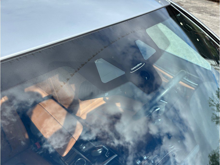 Used 2020 BMW 540i w/ Premium Package RWD image 12