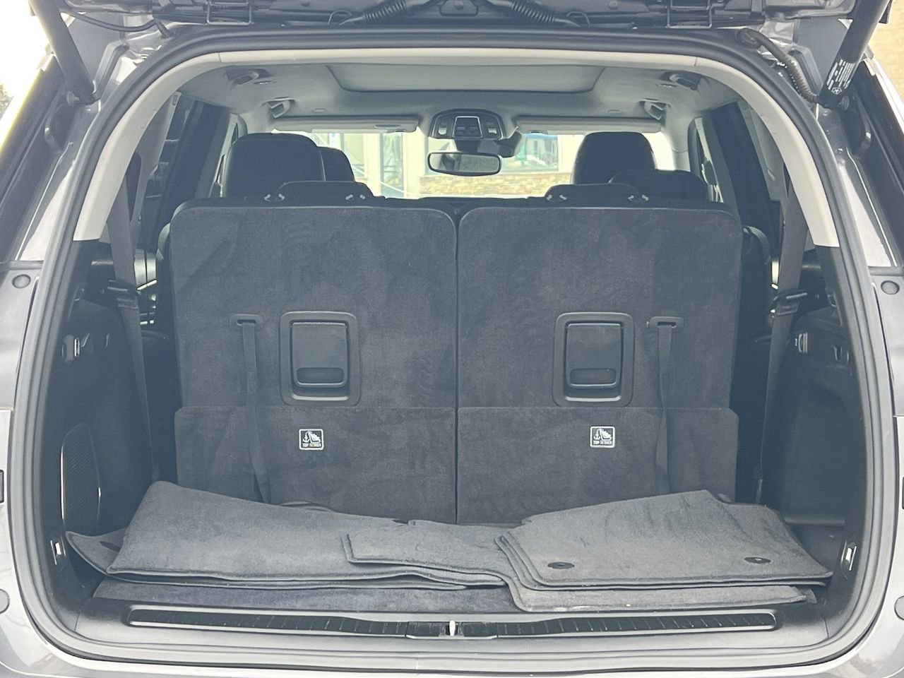 Used 2021 Jeep Grand Cherokee L Limited image 32