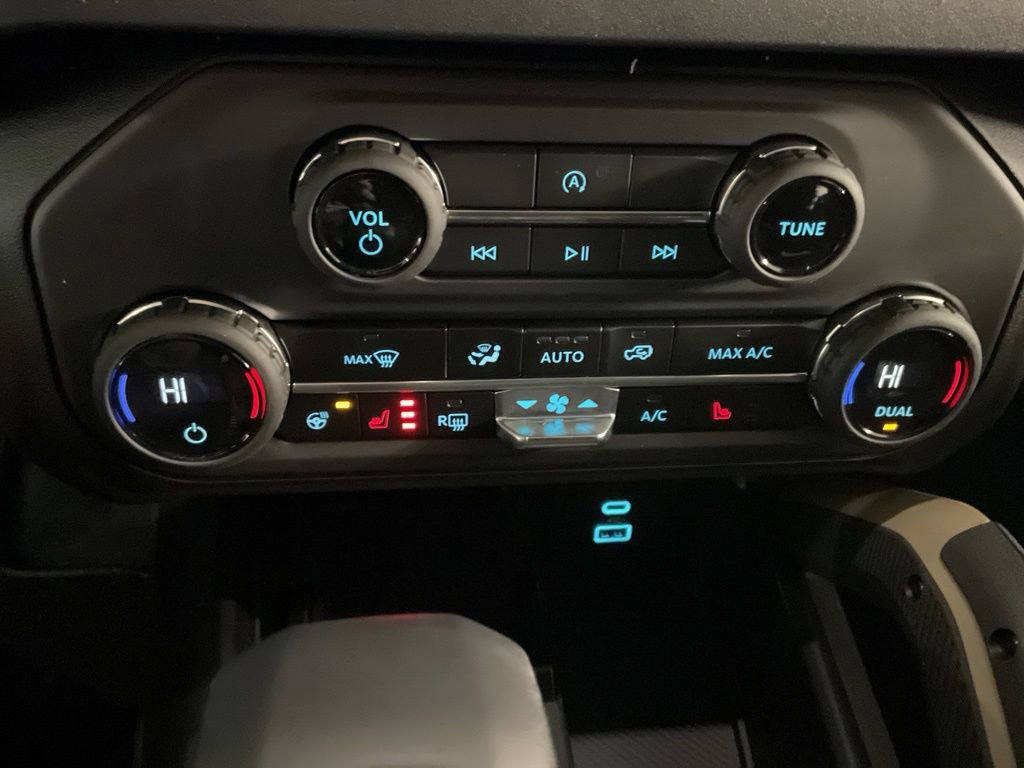 New 2025 Ford Bronco Badlands w/ Sasquatch Package image 15