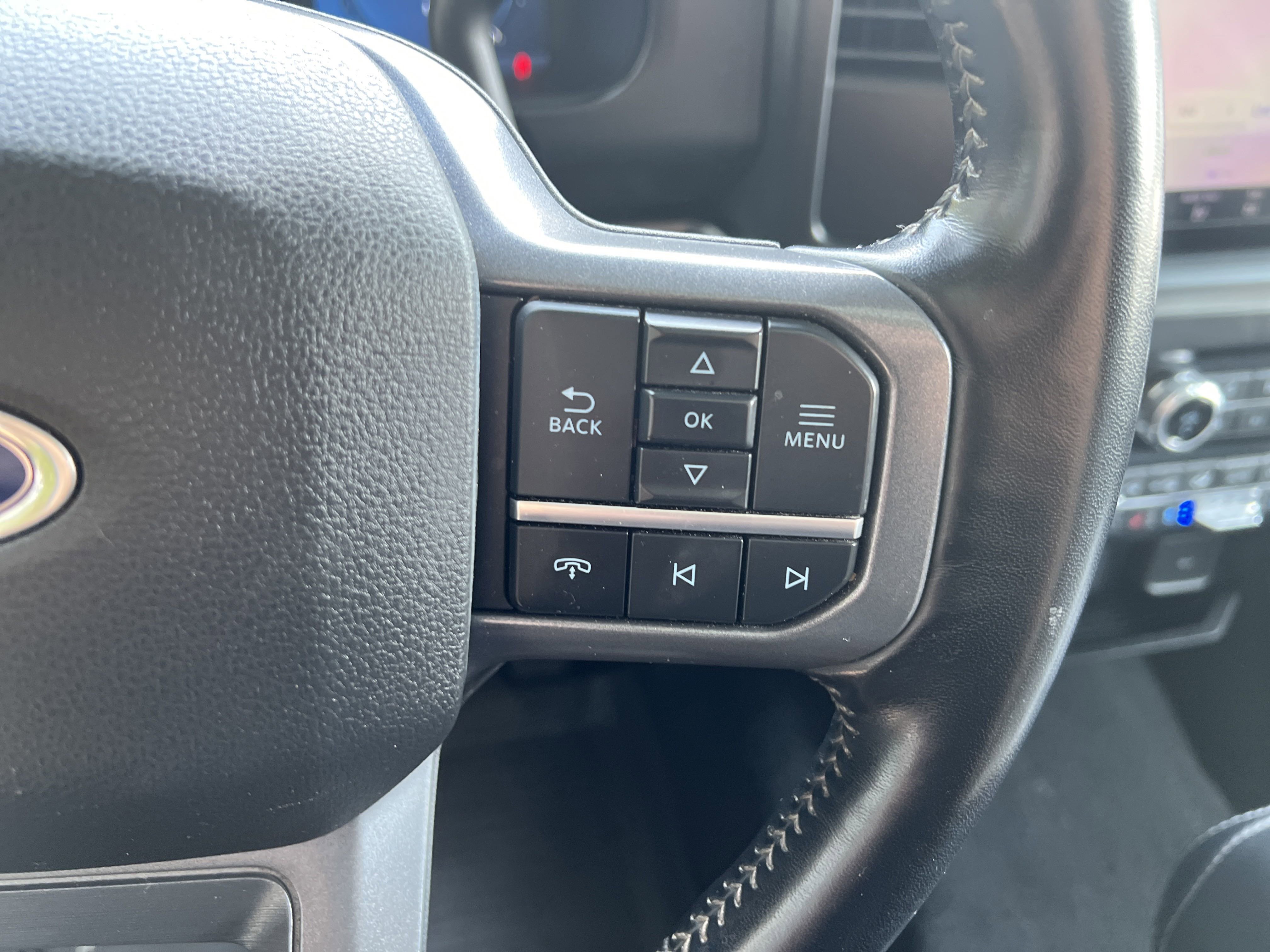 Used 2023 Ford F250 Lariat w/ Sport Appearance Package image 20