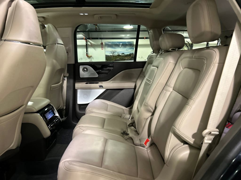 Certified 2023 Lincoln Aviator Reserve w/ Equipment Group 201A AWD/4WD image 24