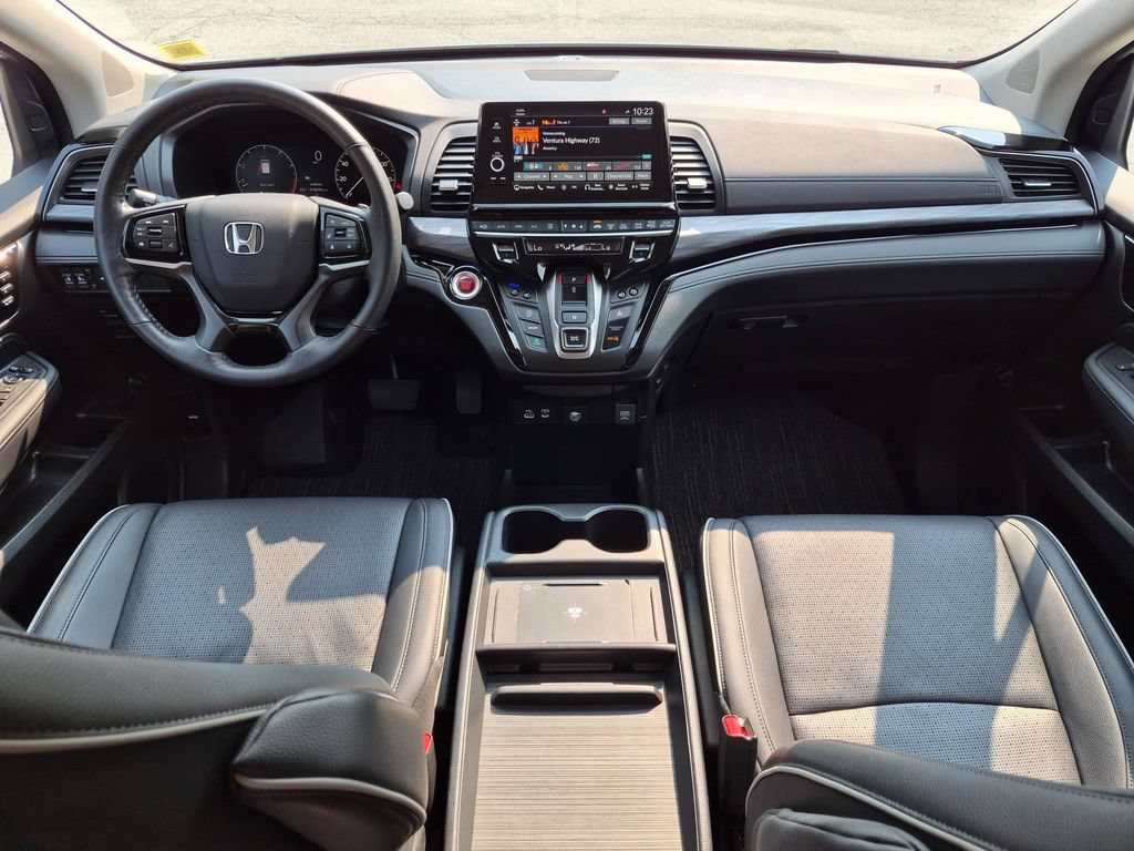 Used 2025 Honda Odyssey Elite image 23