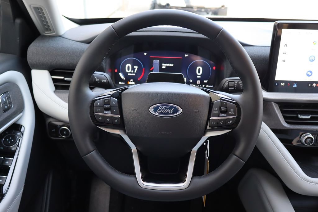 New 2026 Ford Explorer Platinum AWD/4WD image 26