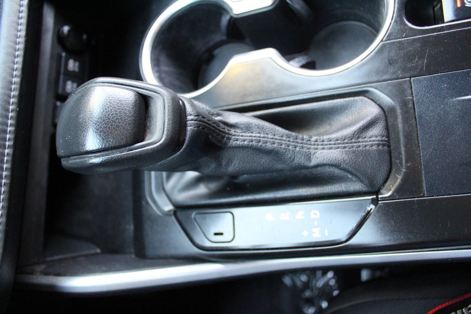 Used 2021 Toyota Highlander L FWD image 24