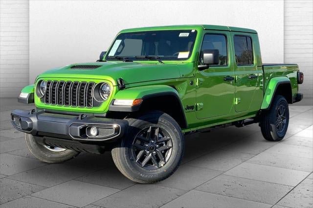 New 2026 Jeep Gladiator Sport AWD/4WD image 30