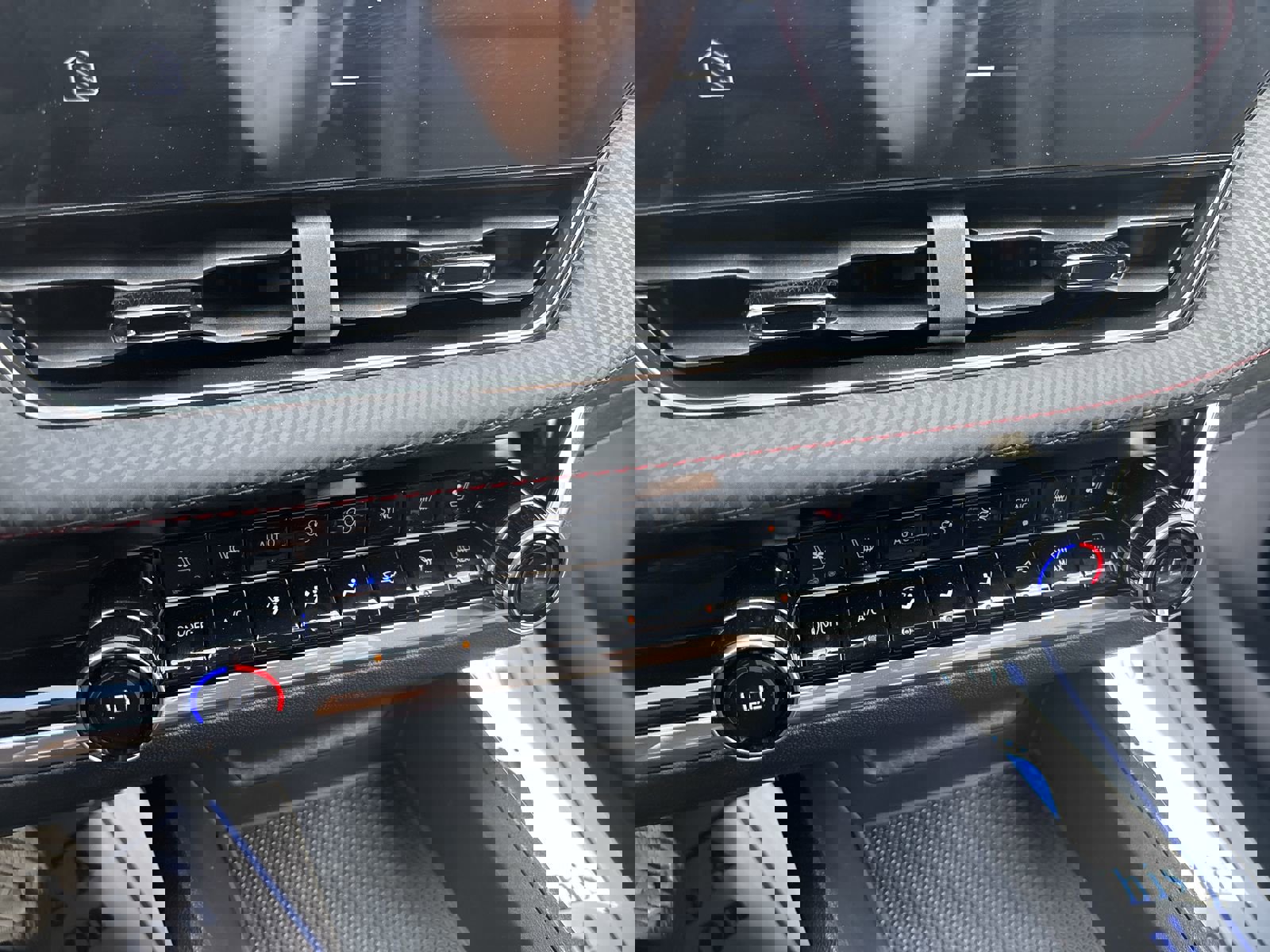 New 2026 Chevrolet Equinox RS image 21