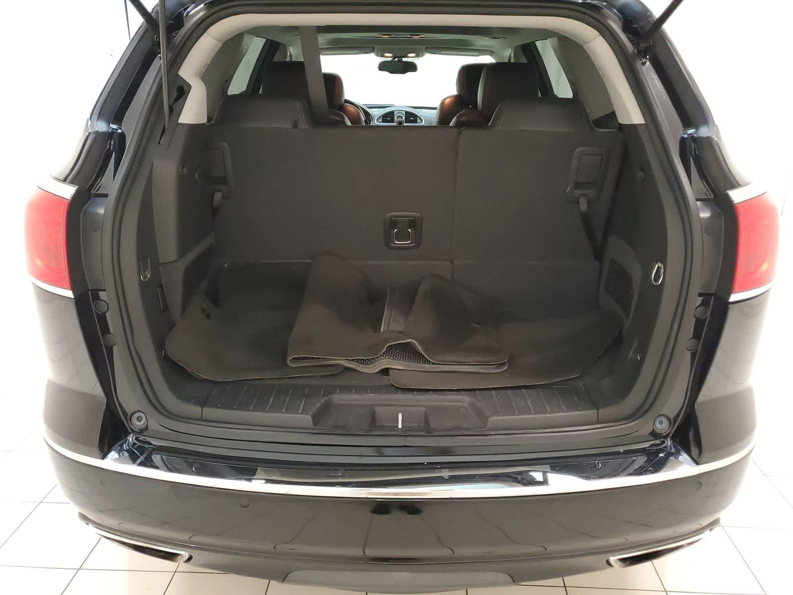 Used 2017 Buick Enclave Leather FWD image 22