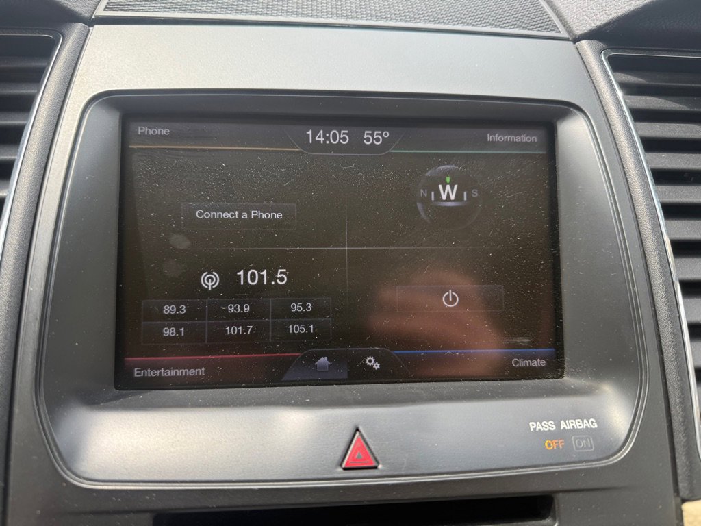 Used 2013 Ford Taurus SEL AWD/4WD image 14
