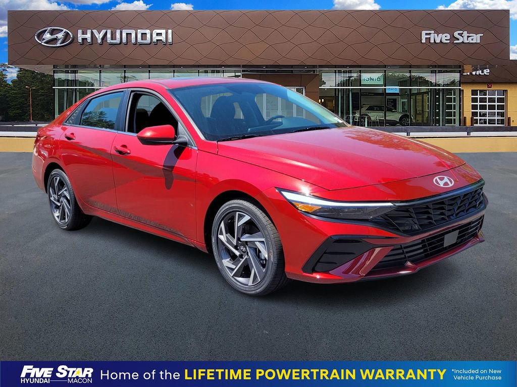 New 2025 Hyundai Elantra SEL image 1
