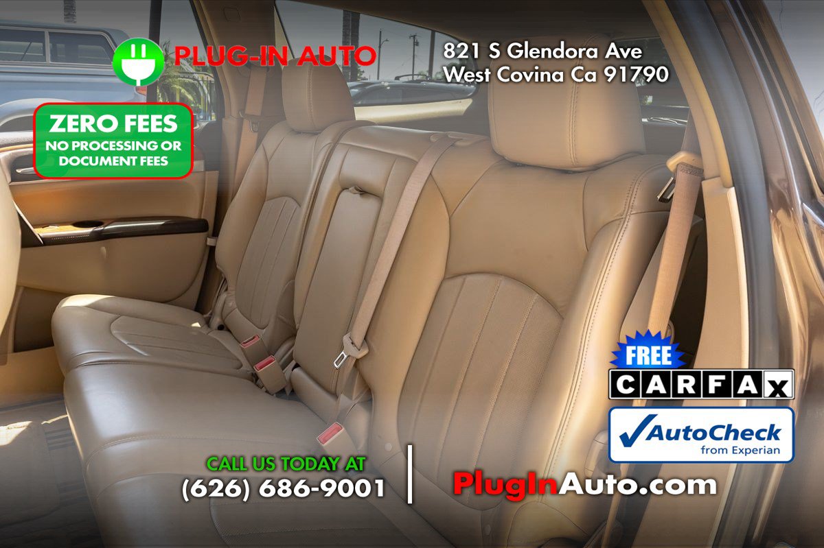 Used 2009 Buick Enclave CXL w/ Driver Confidence Package FWD image 3