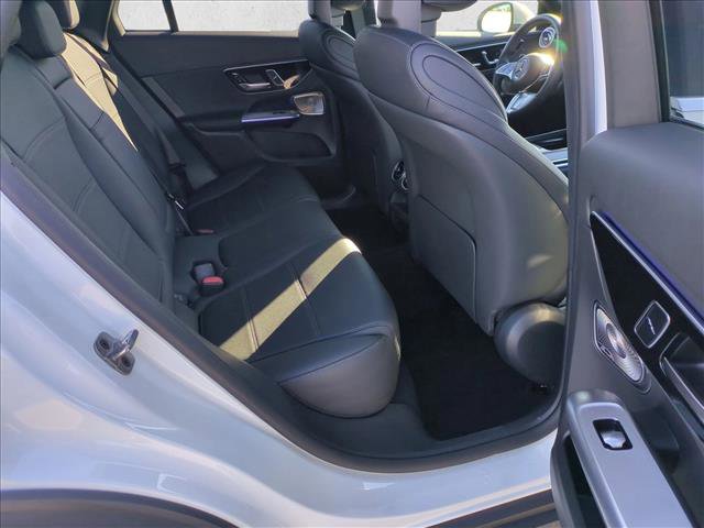 Used 2025 Mercedes-Benz GLC 300 image 20