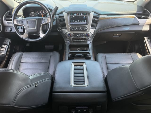 Used 2019 GMC Yukon XL Denali RWD image 11
