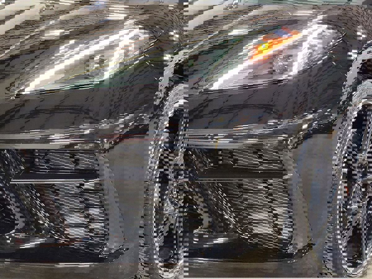 Used 2024 Chevrolet Corvette Stingray Coupe w/ 1LT image 14