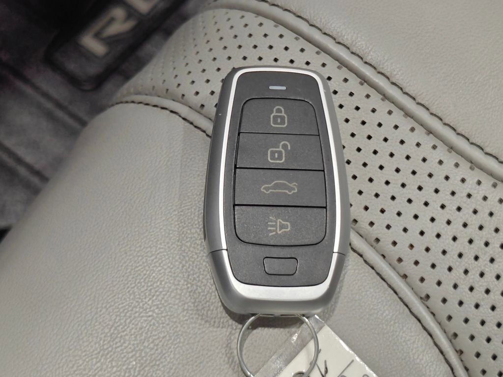 Used 2019 Acura RDX w/ Technology Package image 18