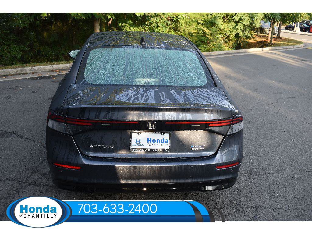 New 2025 Honda Accord Hybrid Touring image 9