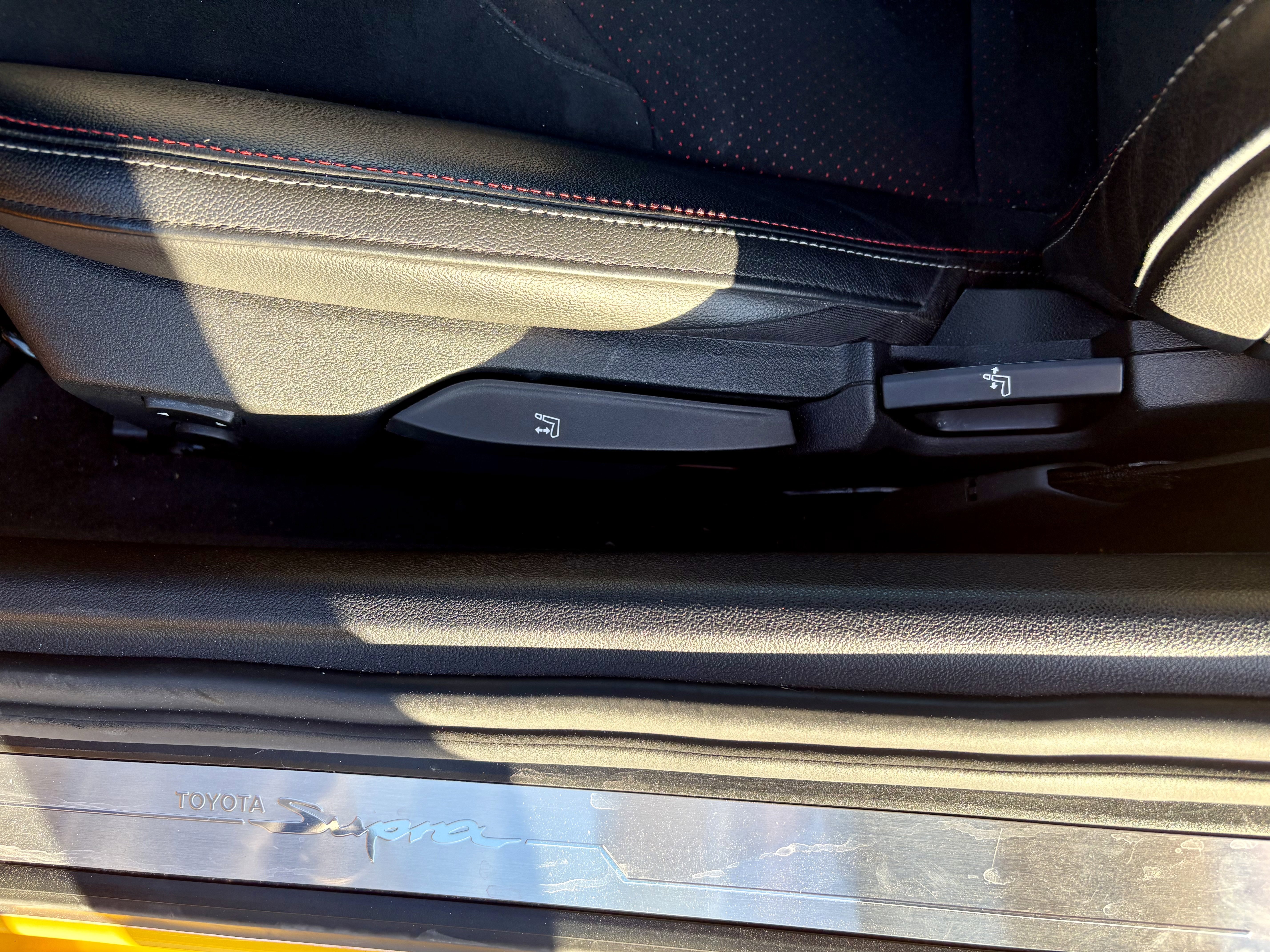 Used 2021 Toyota Supra w/ Safety & Technology Package image 13