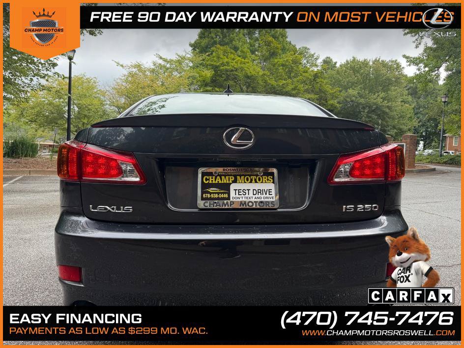 Used 2010 Lexus IS 250 w/ Preferred Accessory Package RWD image 10