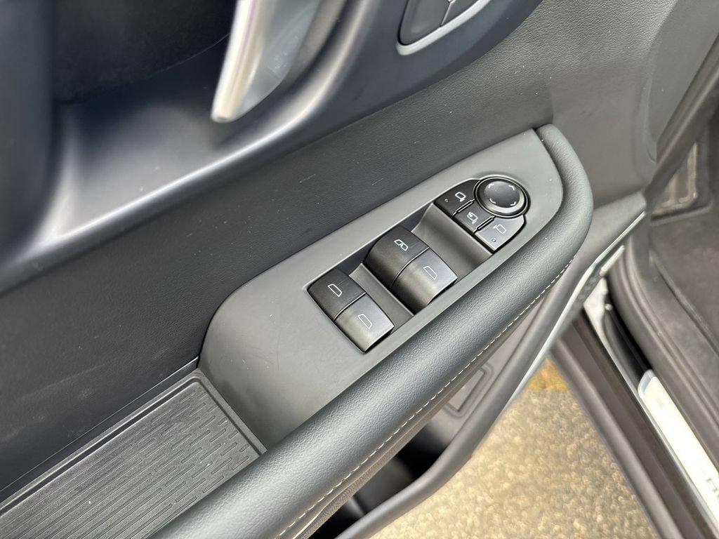 Certified 2026 Buick Enclave Preferred AWD/4WD image 27