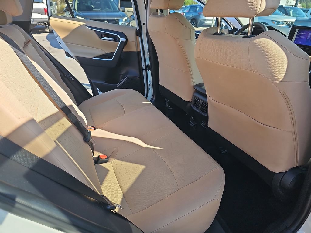 Used 2023 Toyota RAV4 XLE image 14