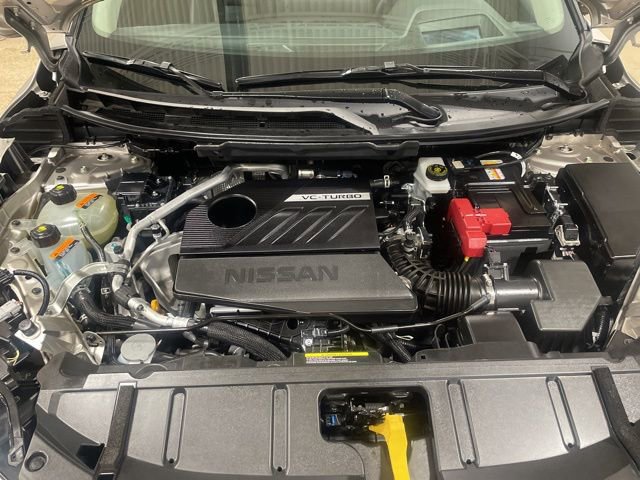 Certified 2025 Nissan Rogue SL w/ Tech Package image 34
