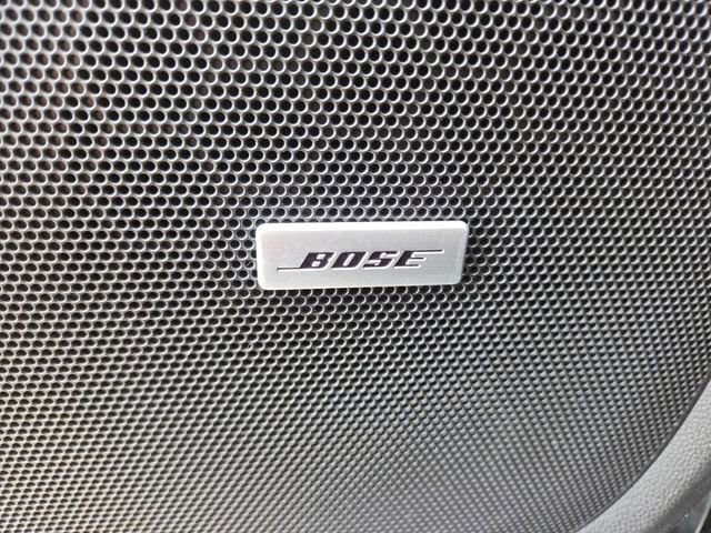 Used 2022 Chevrolet Traverse Premier w/ Redline Edition image 13