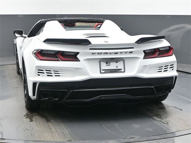 New 2026 Chevrolet Corvette E-Ray w/ Stealth Interior Trim Package image 14