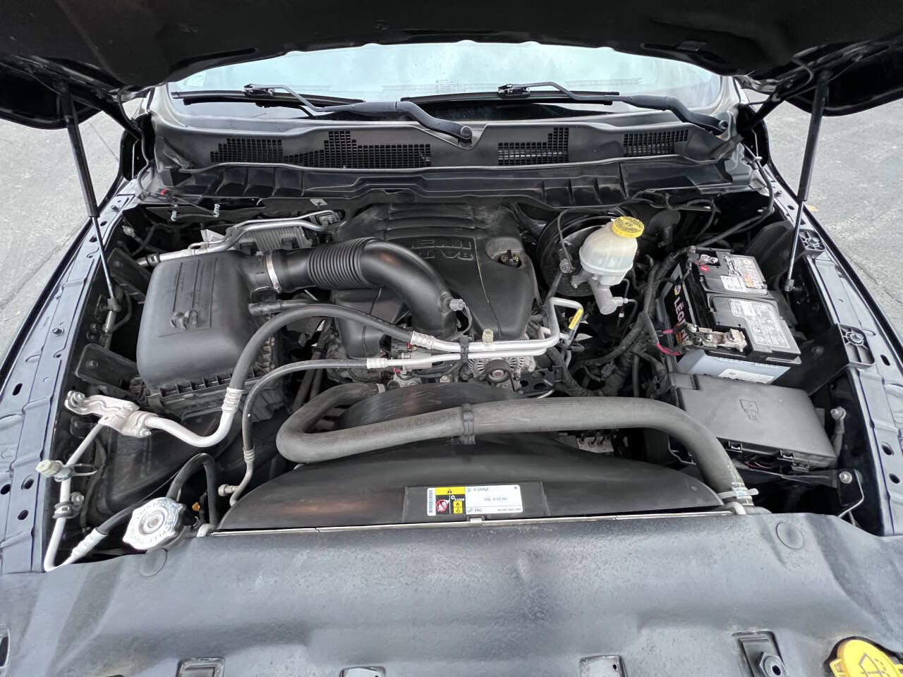 Used 2016 RAM 1500 Outdoorsman image 34