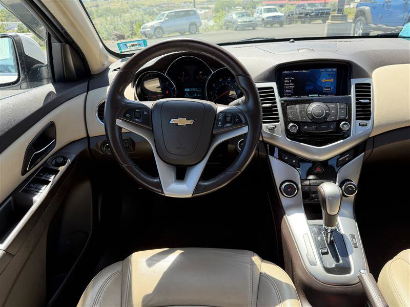 Used 2014 Chevrolet Cruze LTZ w/ RS Package FWD image 9