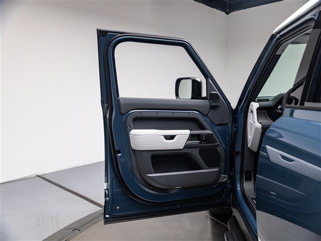 New 2026 Land Rover Defender 110 S AWD/4WD image 25