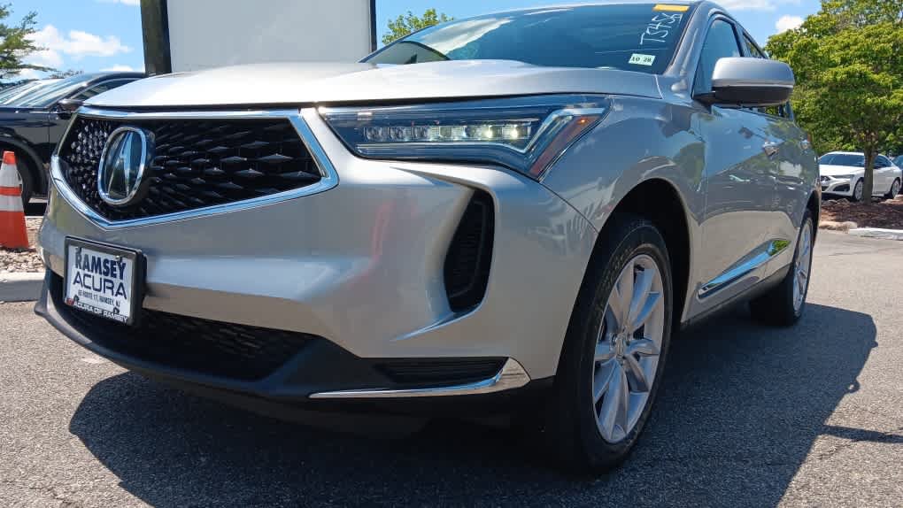 Used 2023 Acura RDX AWD image 9