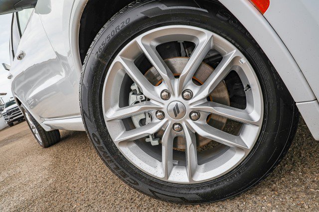 Used 2024 Dodge Durango GT RWD image 2