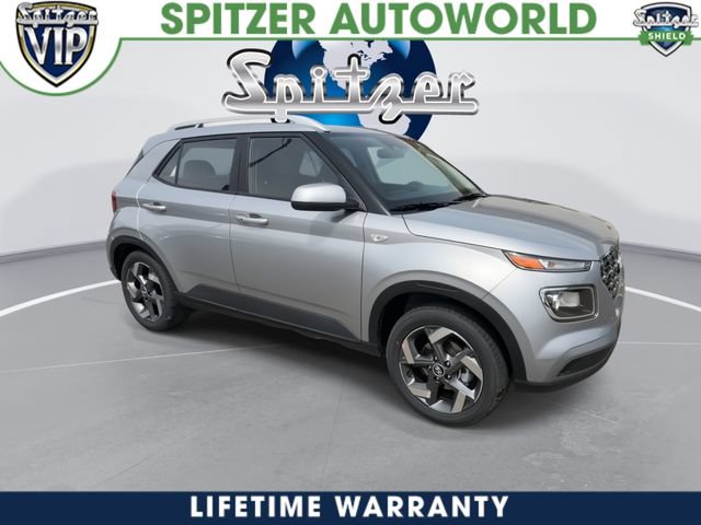 New 2026 Hyundai Venue SEL FWD image 2