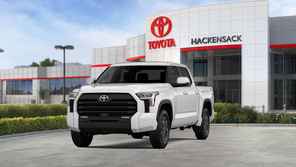 New 2025 Toyota Tundra SR5 w/ SR5 Convenience Package AWD/4WD image 18