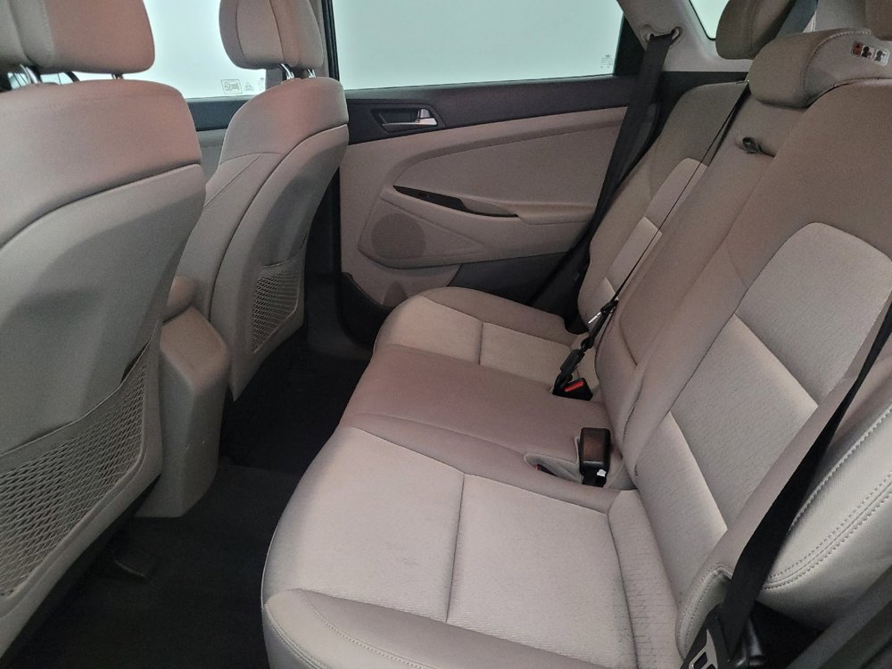 Used 2016 Hyundai Tucson SE w/ Option Group 02 image 18