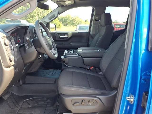 New 2026 Chevrolet Silverado 1500 Custom w/ LPO, Dark Essentials Package image 10