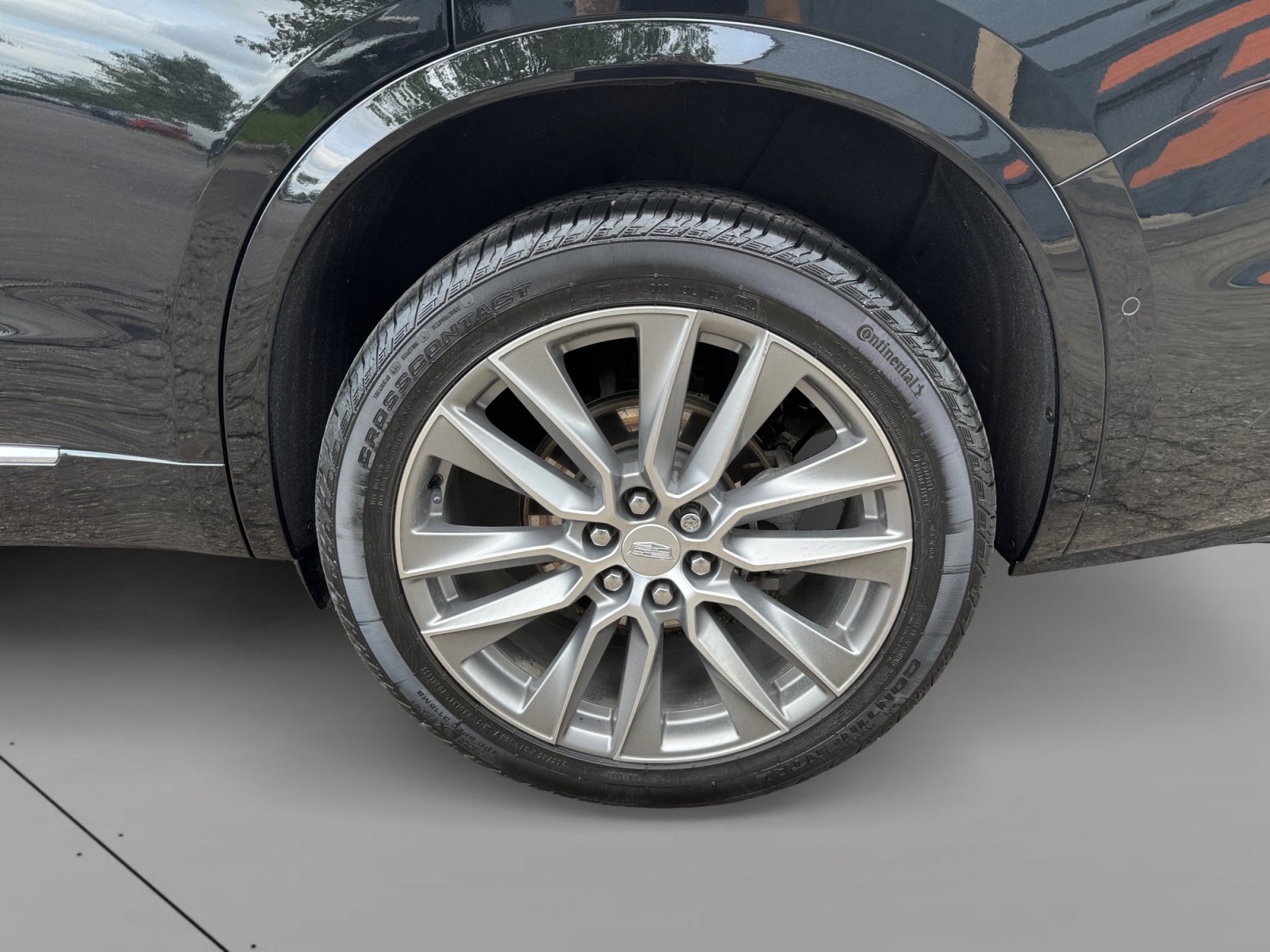 Used 2021 Cadillac XT6 Sport w/ Platinum Package AWD/4WD image 14