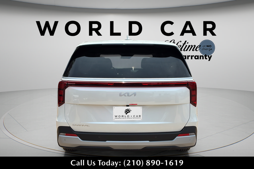New 2026 Kia Carnival LX FWD image 8