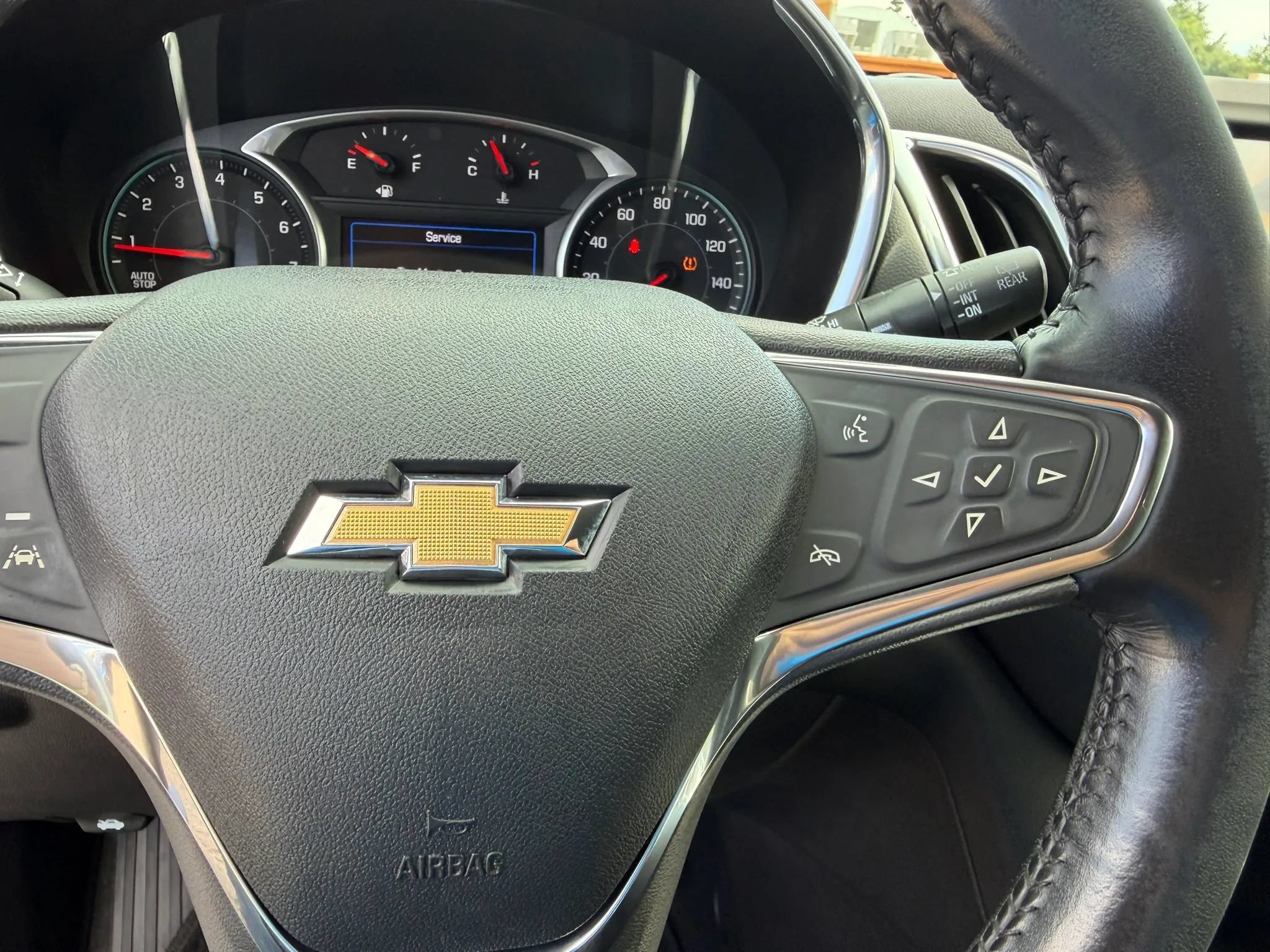 Used 2021 Chevrolet Equinox LT FWD image 32