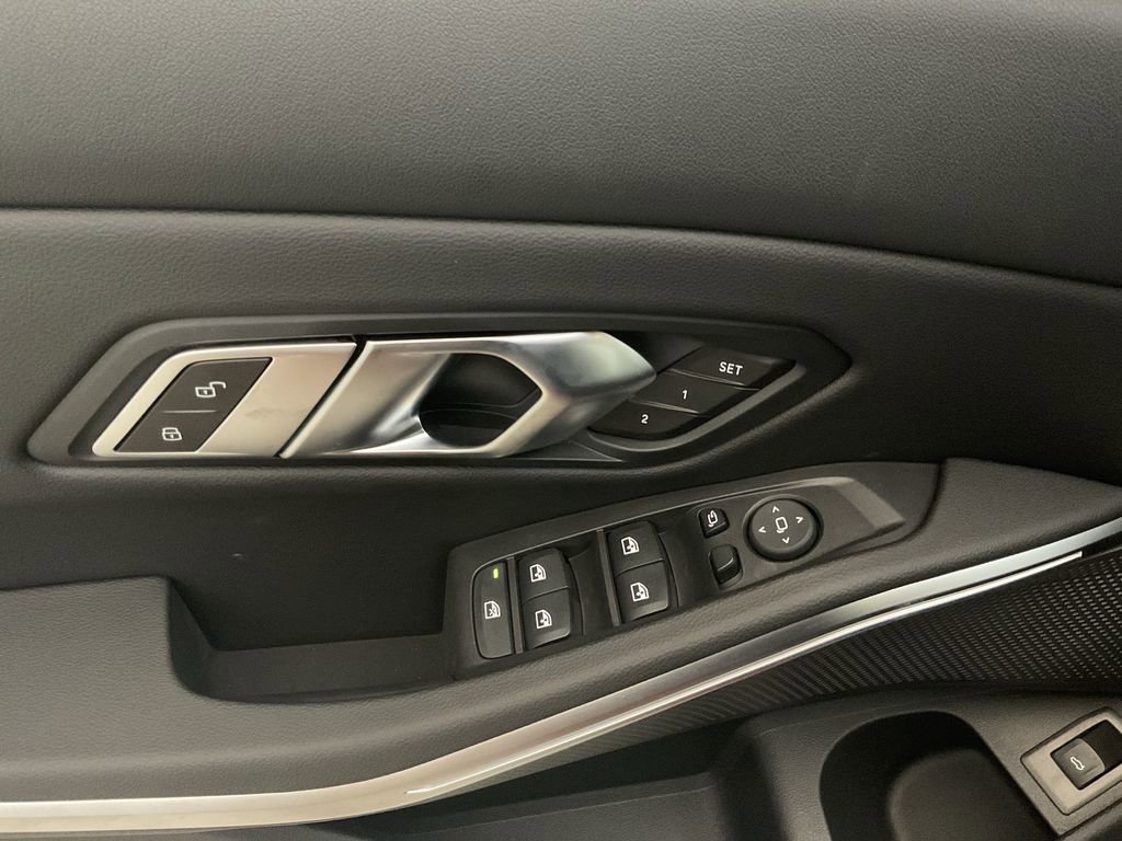 Used 2023 BMW 330i xDrive Sedan w/ Driving Assistance Package image 14