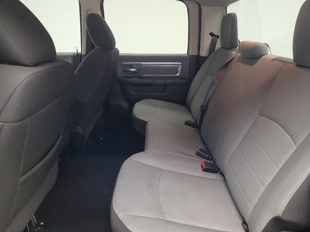 Used 2022 RAM 1500 Classic SLT image 18