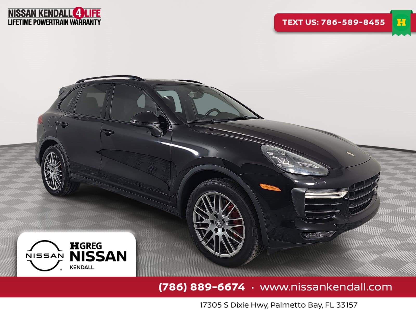 Used 2015 Porsche Cayenne Turbo AWD/4WD image 1