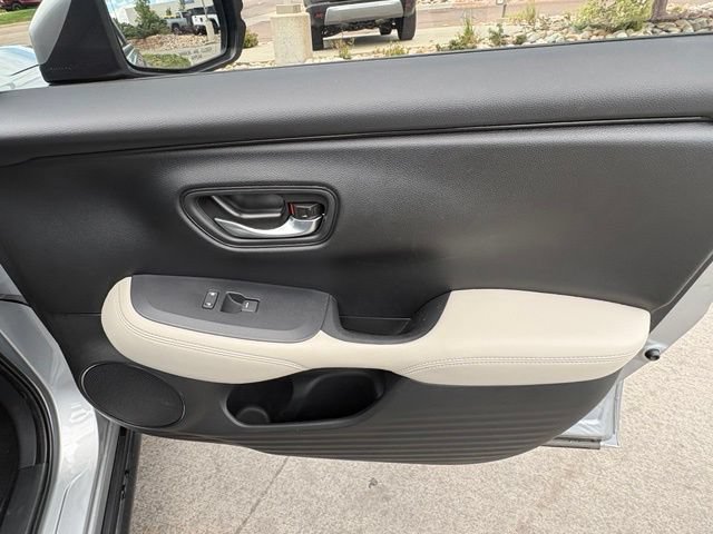Used 2025 Honda HR-V LX image 29