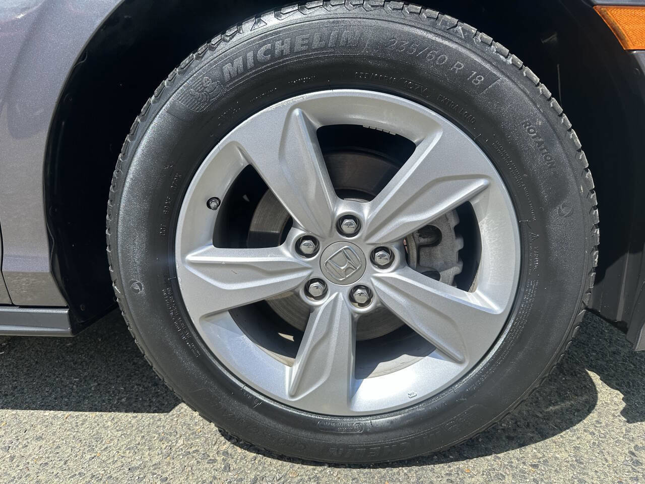 Used 2018 Honda Odyssey EX-L image 19
