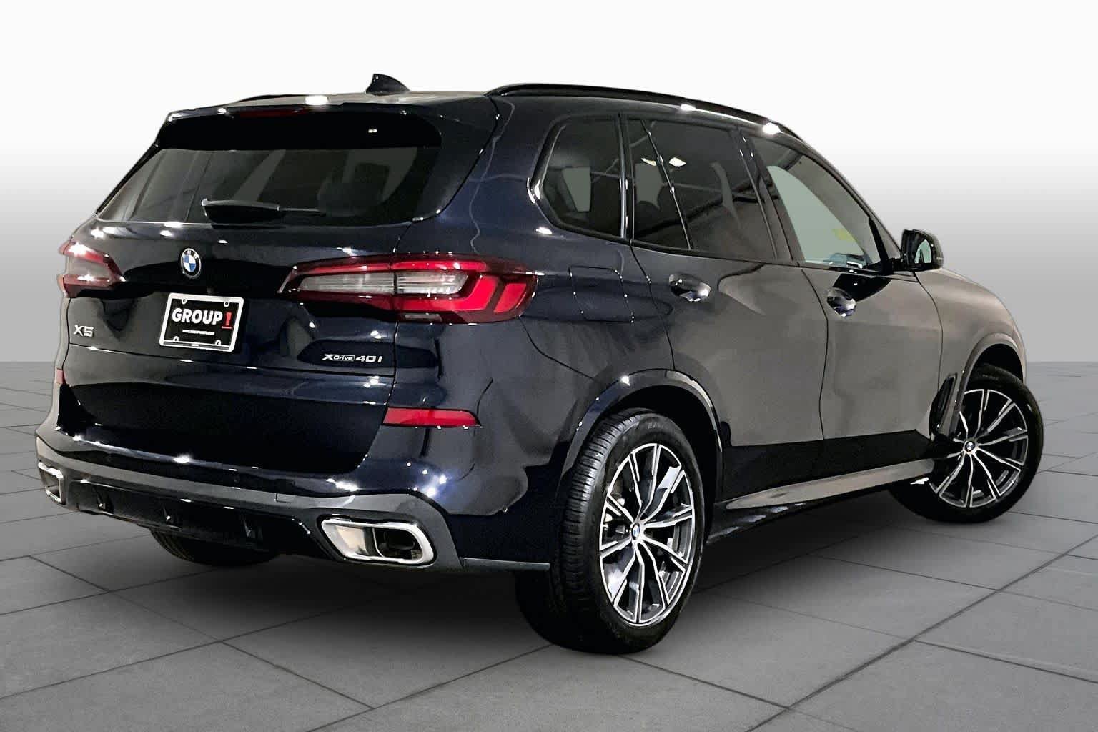Used 2023 BMW X5 xDrive40i w/ M Sport Package AWD/4WD image 12