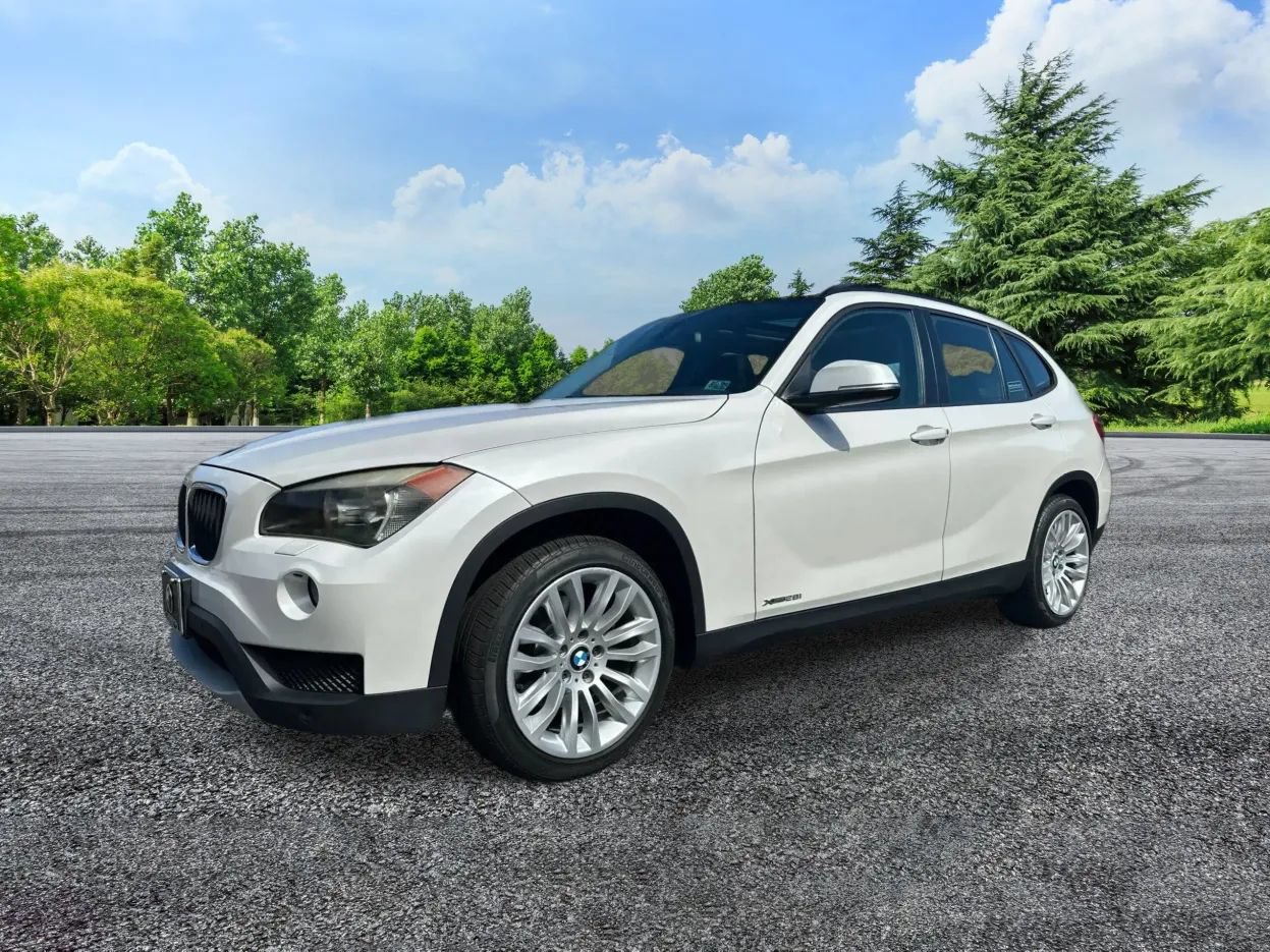 Used 2013 BMW X1 xDrive28i AWD/4WD image 2