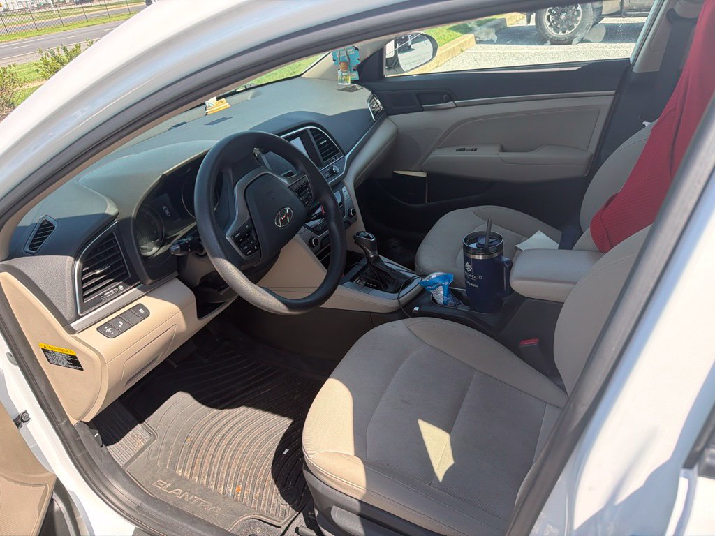 Used 2018 Hyundai Elantra SEL FWD image 9