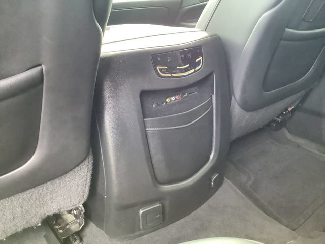 Used 2015 Cadillac Escalade ESV Luxury RWD image 26