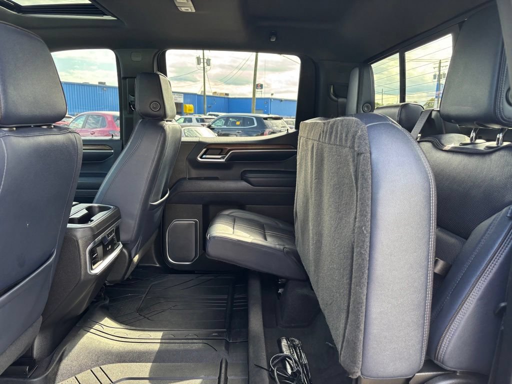 Used 2022 Chevrolet Silverado 1500 High Country w/ High Country Premium Package AWD/4WD image 20